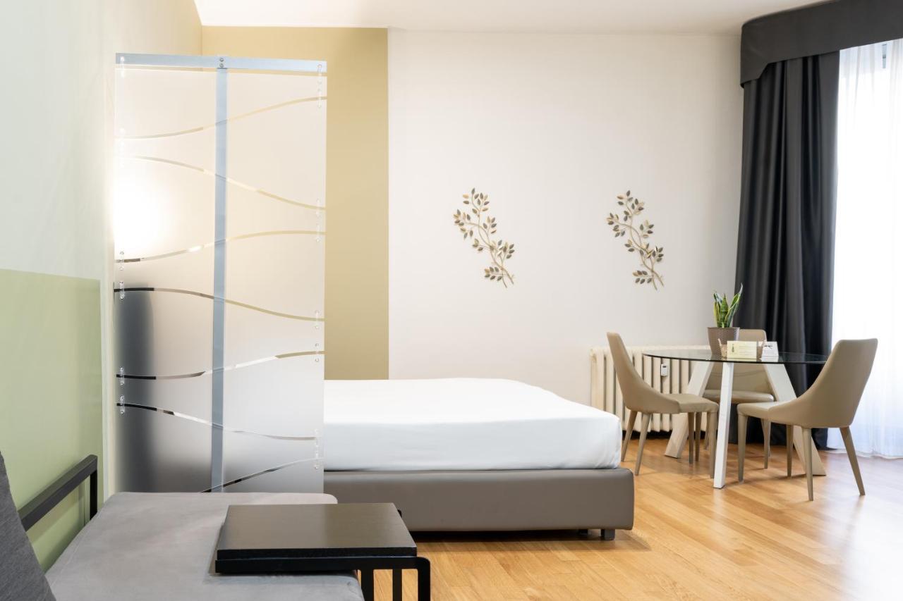 Castello Guest House Milano Exterior photo