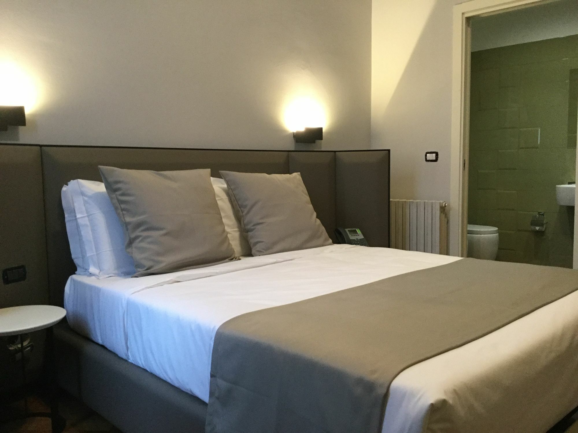Castello Guest House Milano Exterior photo